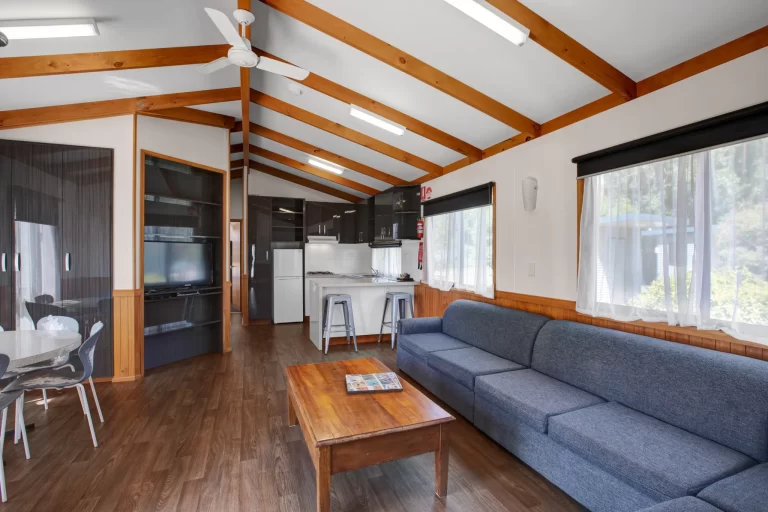 1K5A5866 7 8 768x512